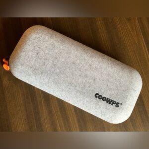 COOWPS Light Gray Felt Covered Nintendo Switch 2 Hard Case NWOT